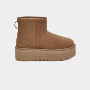 Ugg Mini Platform Sz 9